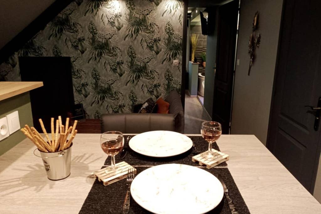 L'Evasion... Balneo. Apartman Sainte-Savine Kültér fotó