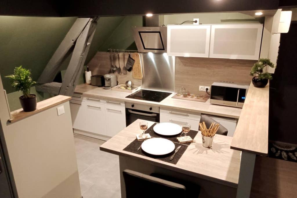 L'Evasion... Balneo. Apartman Sainte-Savine Kültér fotó