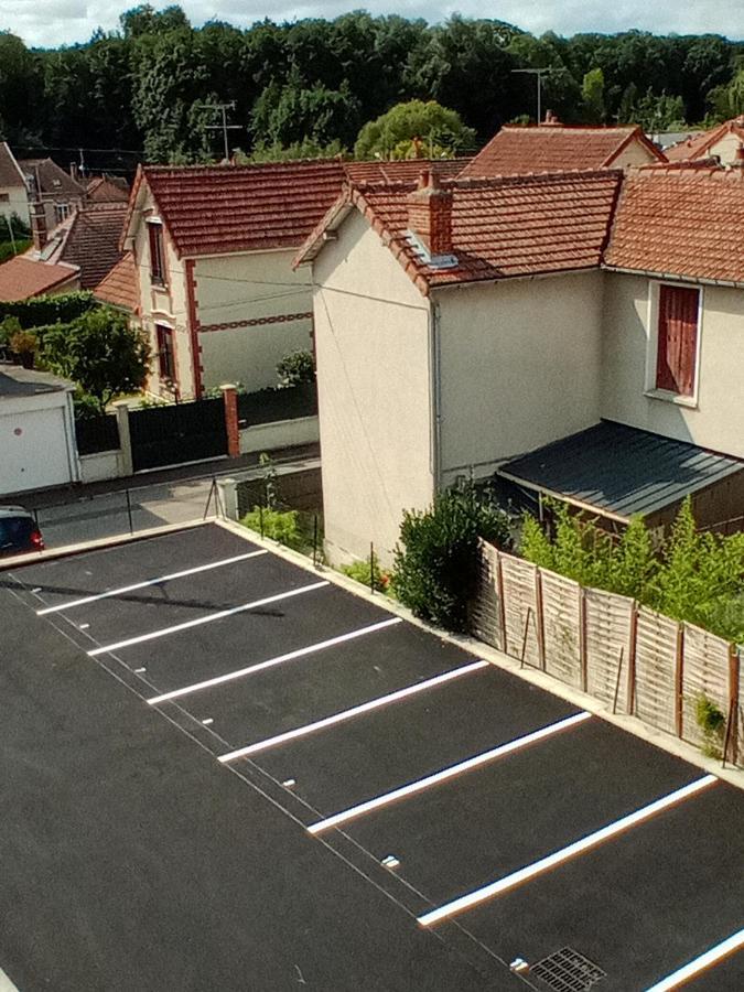 L'Evasion... Balneo. Apartman Sainte-Savine Kültér fotó